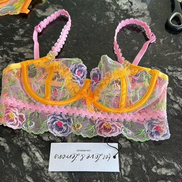 New - For Love & Lemons floral lace bra, XXS - Picture 3 of 7